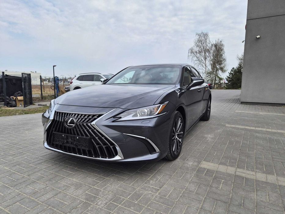 Wynajem Lexus ES300 nowy!