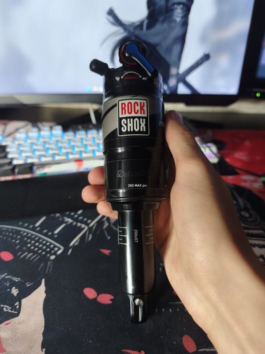 Damper rock shox monatch rt3