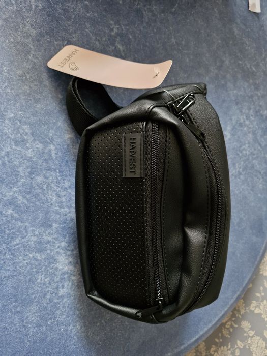 Бананка "RUBY" унісекс .  нова