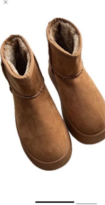 Теплі руді чоботи уггі на платформі