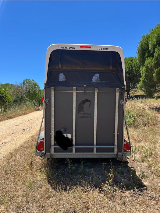 Cheval Liberté First Gold – Atrelado para 2 Cavalos (100 km/h)