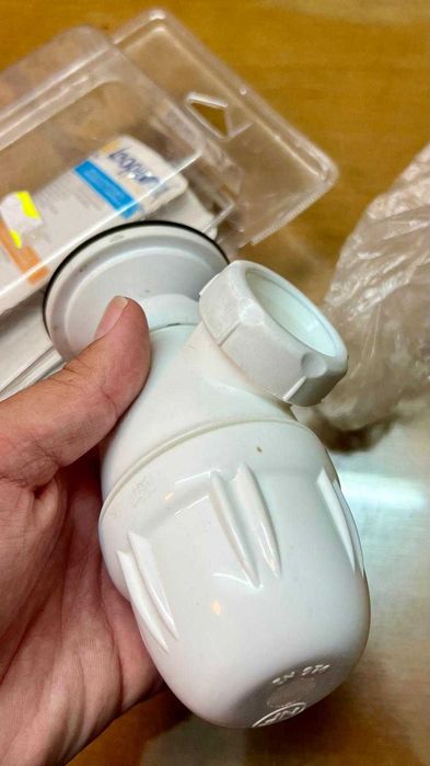 Sifão Sanfonado com Válvula e Tampa de Borracha