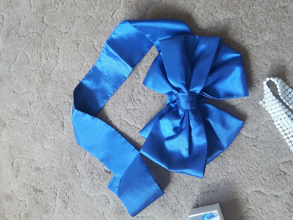 Suknia ślubna śmietankowa