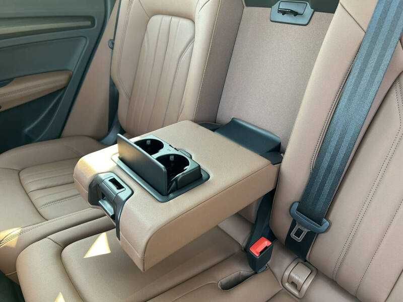 2021 Audi Q5 Premium plus