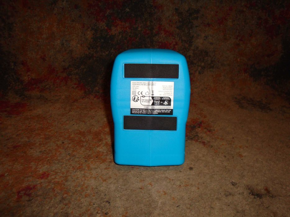 Elektryczna pompka do nadmuchiwania balonów