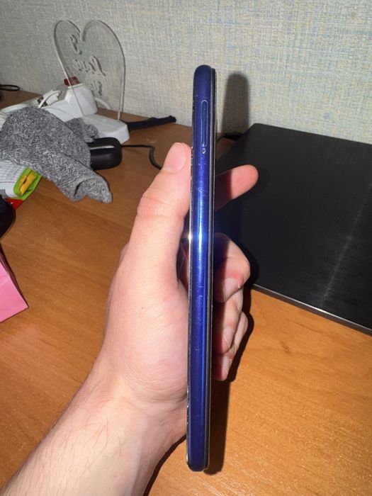 Телефон redmi note 7 під розбір