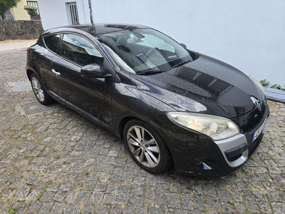 Carro Renault Mégane 3 portas