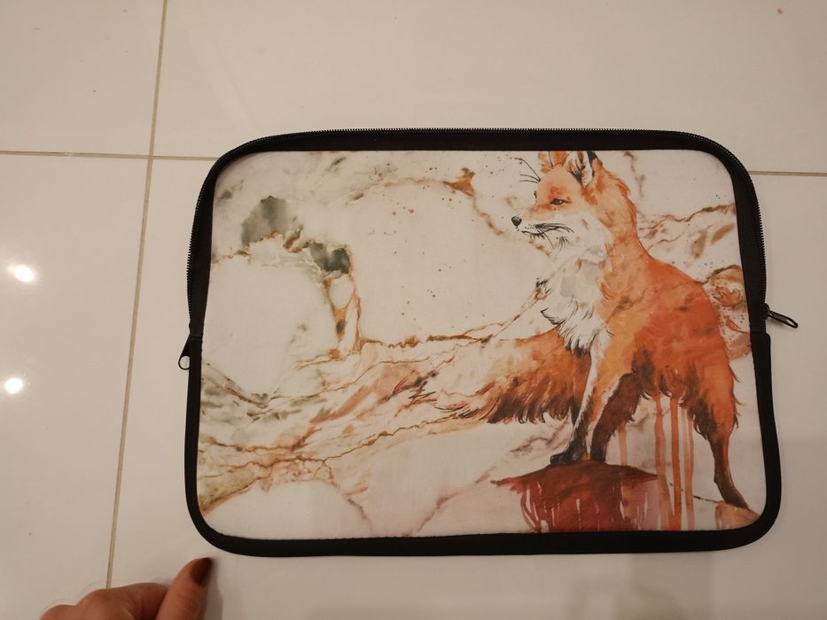 Etui na tablet z motywem marmur lis zwięrzeta las