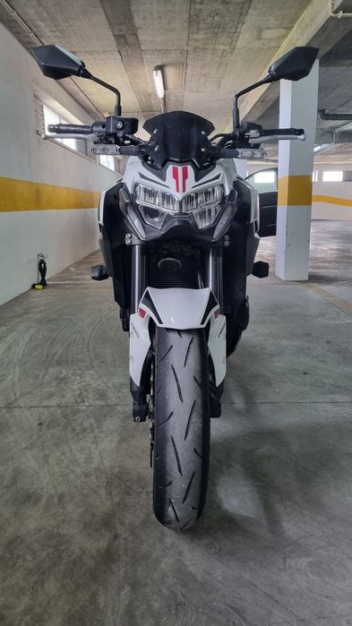 Kawasaki Z900 Ano 2022