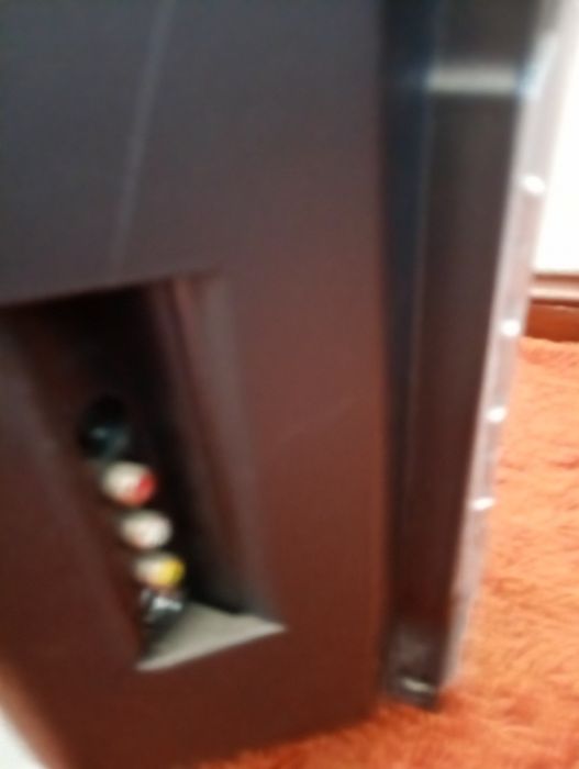 TV da PHILIPS em bom estado a funcionar. Não tem comando