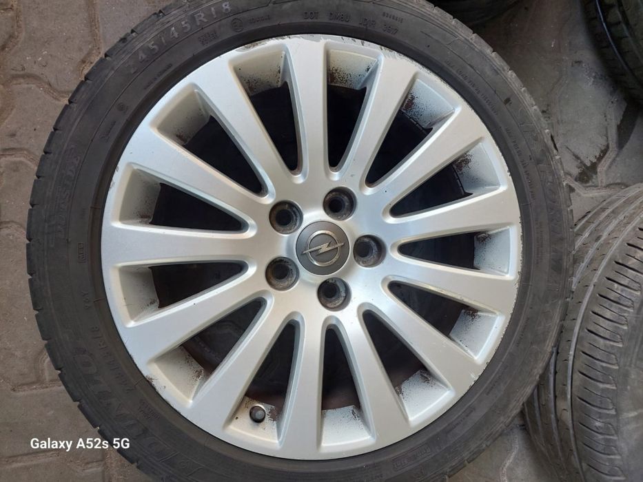 Jantes Opel R18 Com Pneus 245/45 Furação 5X120