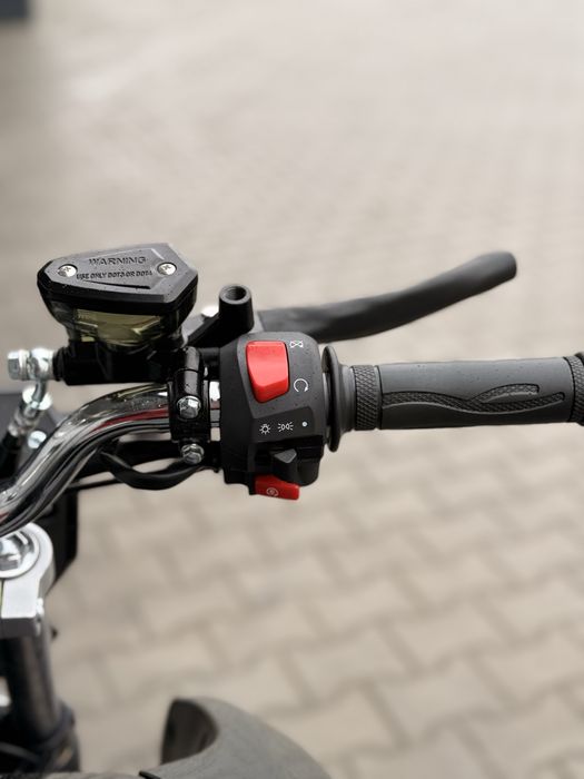 Мотоцикл  musstang region  mt250-9r