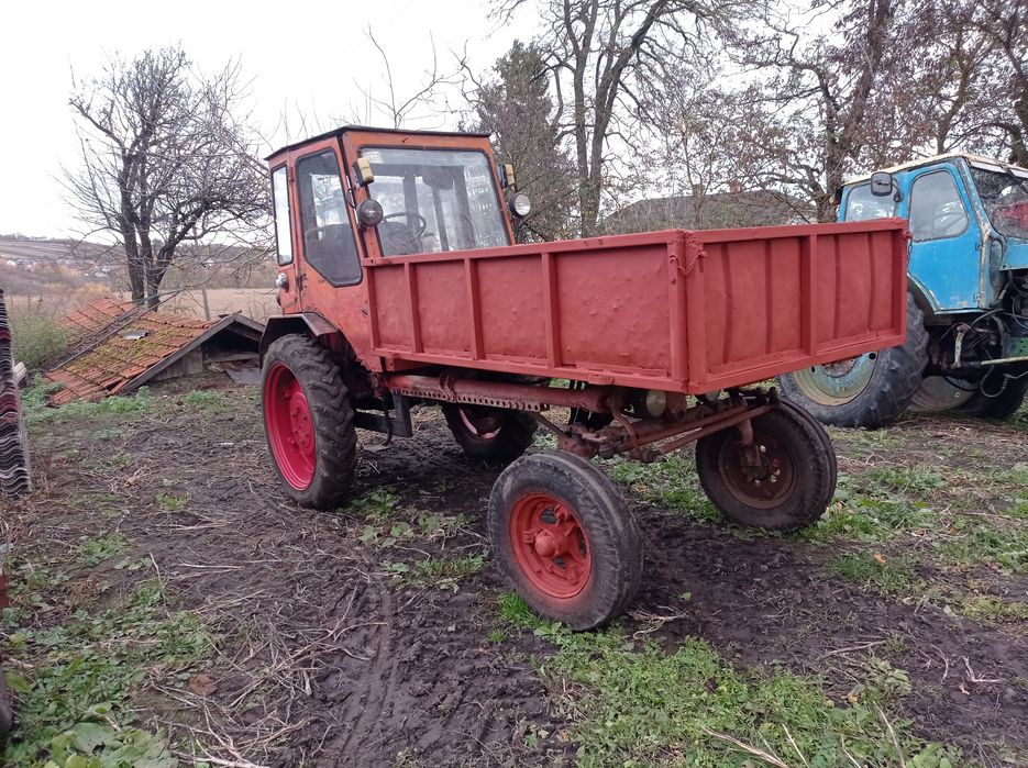 Трактор ХТЗТ-16..