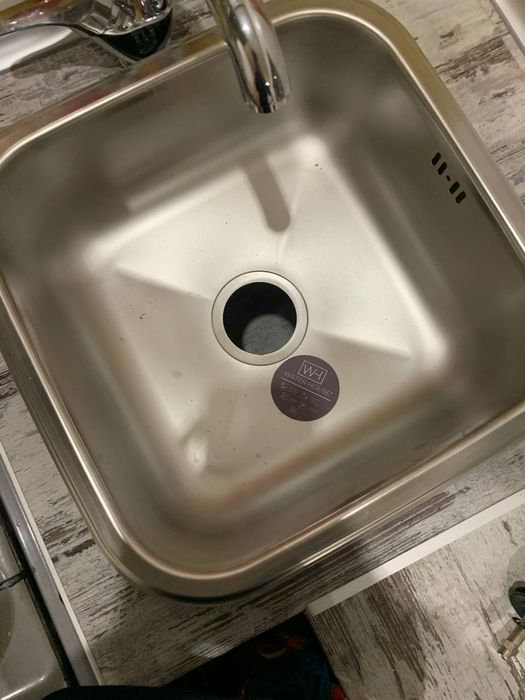 Мойка на кухню, встраиваемая
