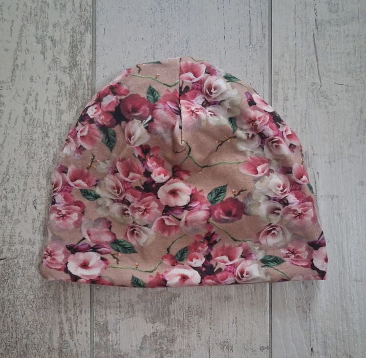 Czapka w kwiaty hamdamde 80/86