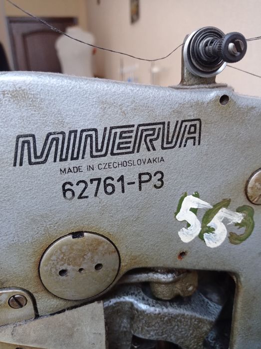 Minerva. Машинка для виготовлення глазкової петлі