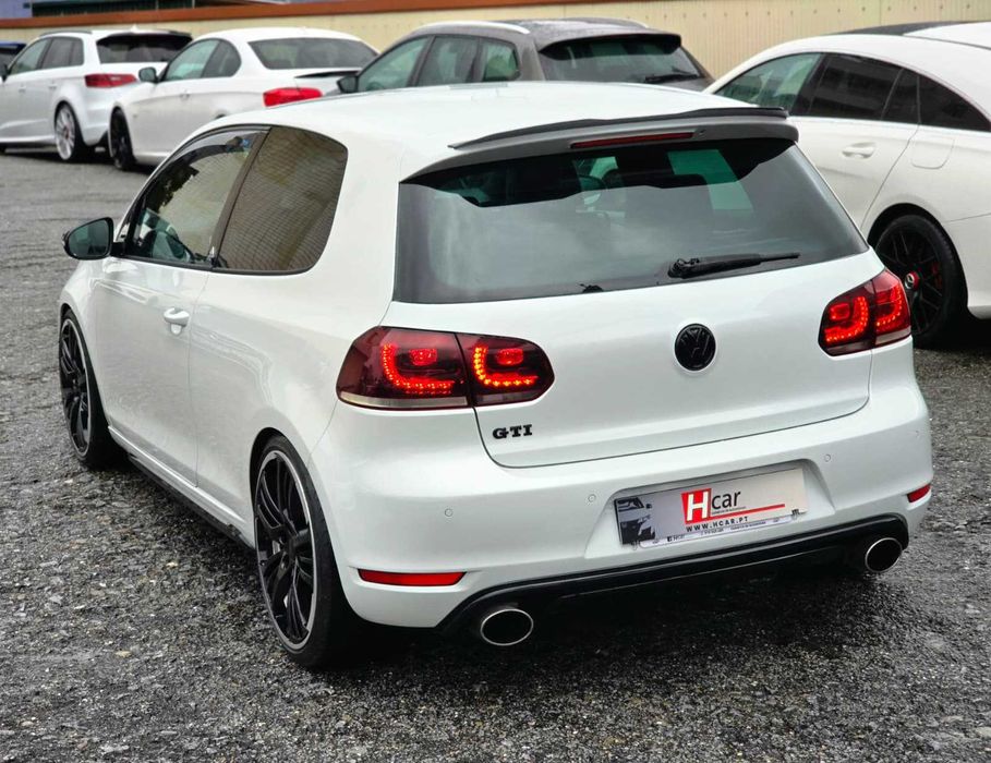 VOLKSWAGEN GOLF VI GTI 2.0TSI 211CV "EDIÇÃO ADIDAS"