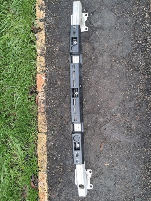 Підсилювач бамперу Б У