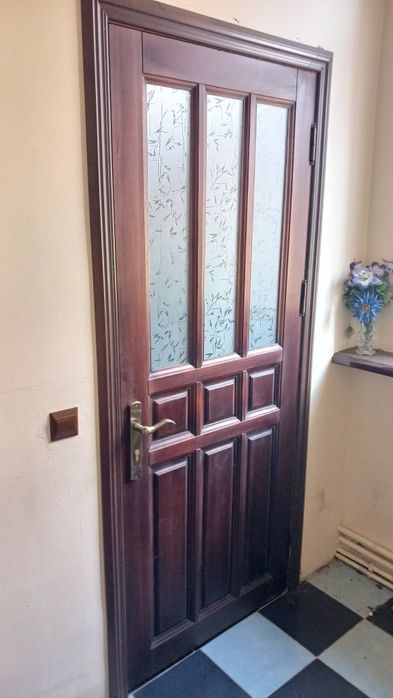 Двері міжкімнатні дубові