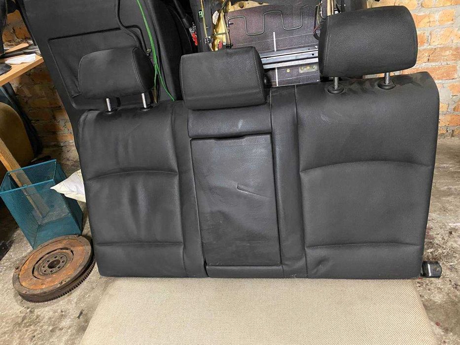 Диван задний BMW E82