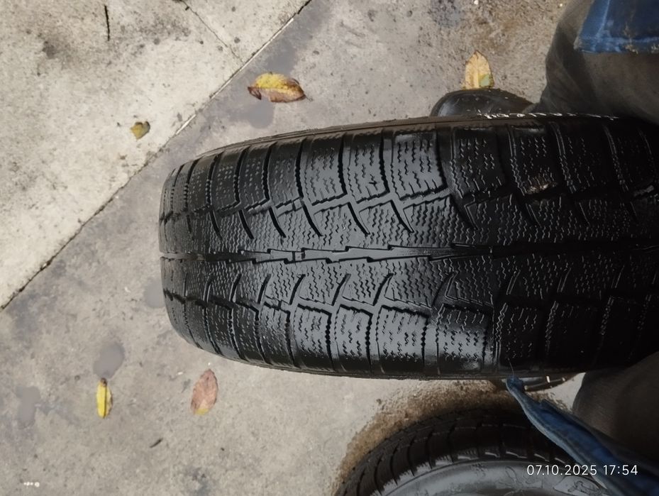 Продаю автошини R15 по парно