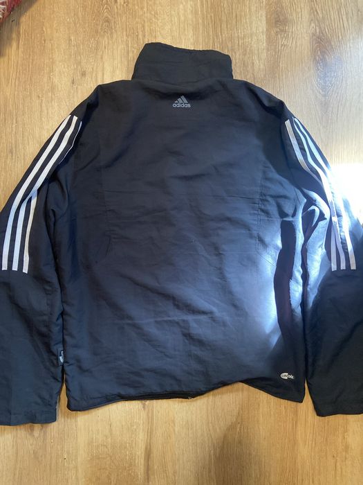 Зипка адідас в гарному стані