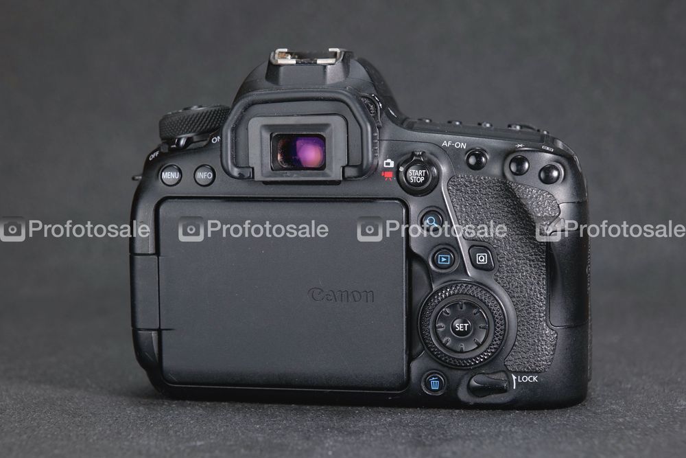 Фотоапарат Canon EOS 6D mark II