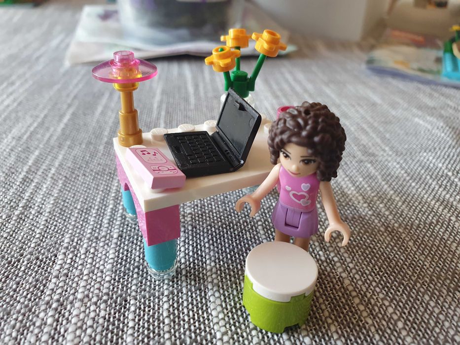 LEGO Friends Biurko Olivii, 30102