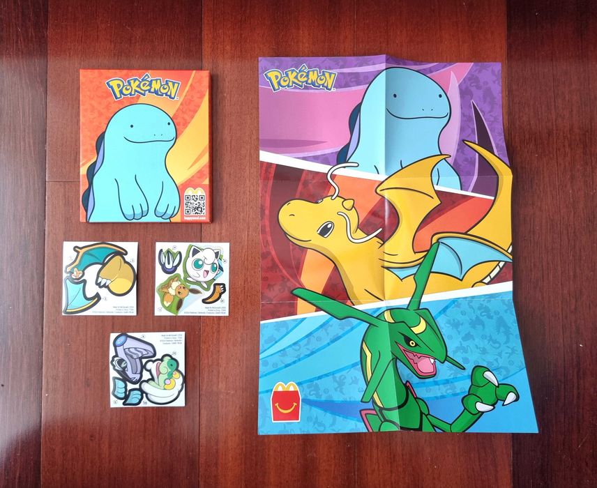 2 Caixas Pokémon, poster e stickers - Jigglypuff e Quagsire