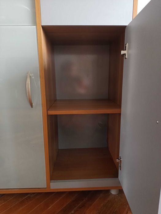 Стінка у вітальню