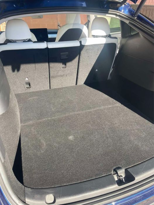Tesla Y 2021 Long range