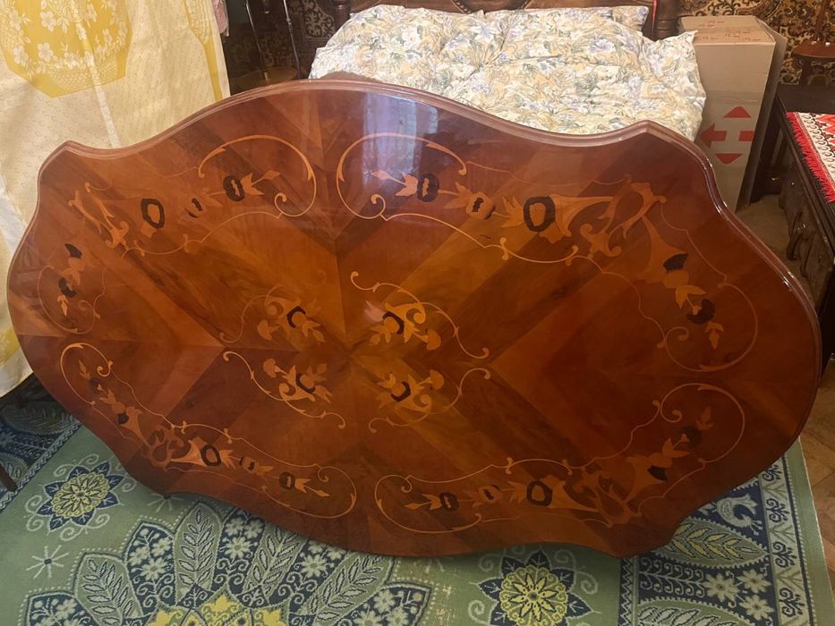 Меблі привезені з англіі