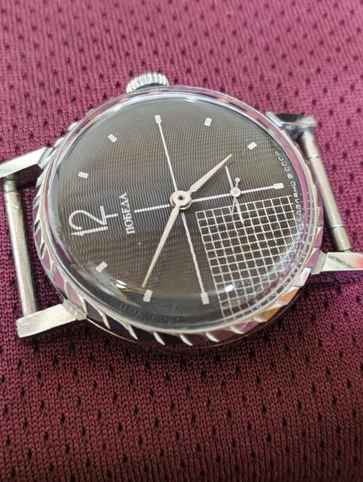 Наручний годинник победа. Наручные часы победа в хроме, ссср