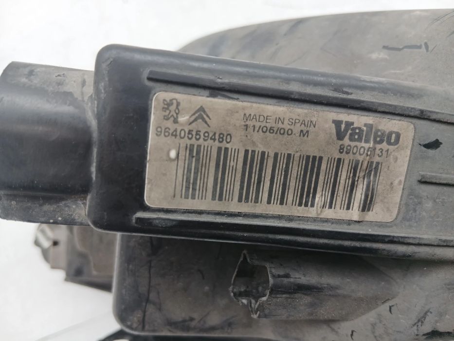Ótica / farol direita PEUGEOT 206 (2A/C)
