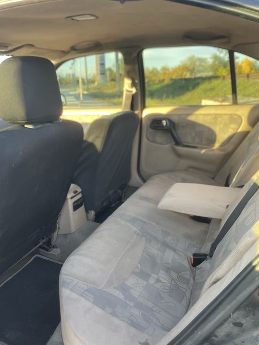 Продам Nissan Primera 2001 г. 1.8 бензин. Торг