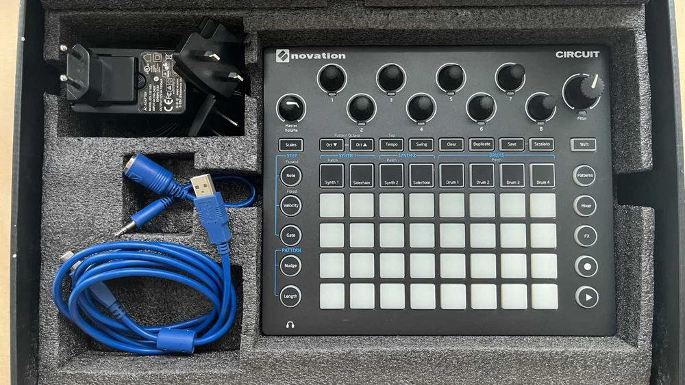 Novation Circuit