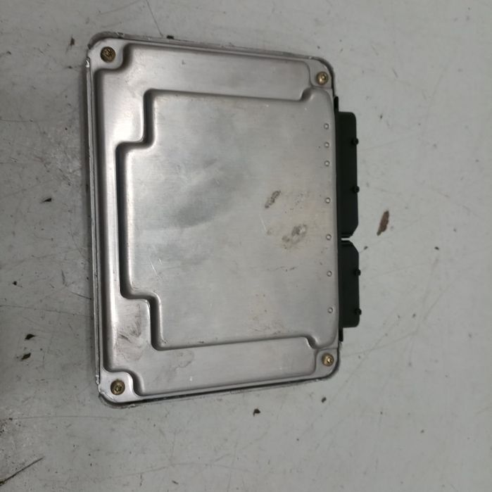 Centralina de Motor - VOLKSWAGEN PASSAT Variant (3B5) | 97 - 01