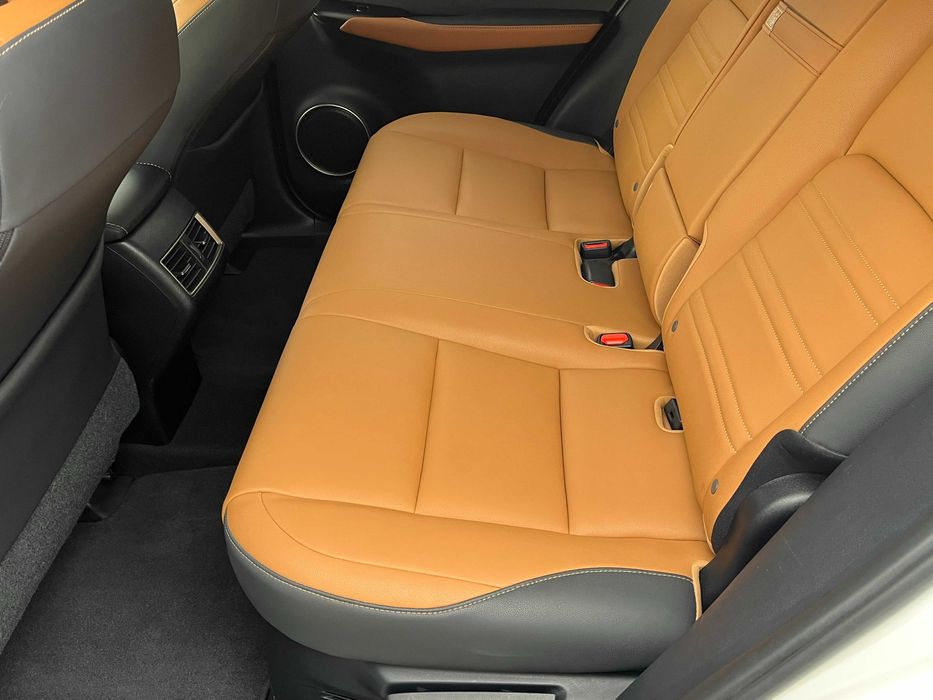 Продам Lexus NX 300