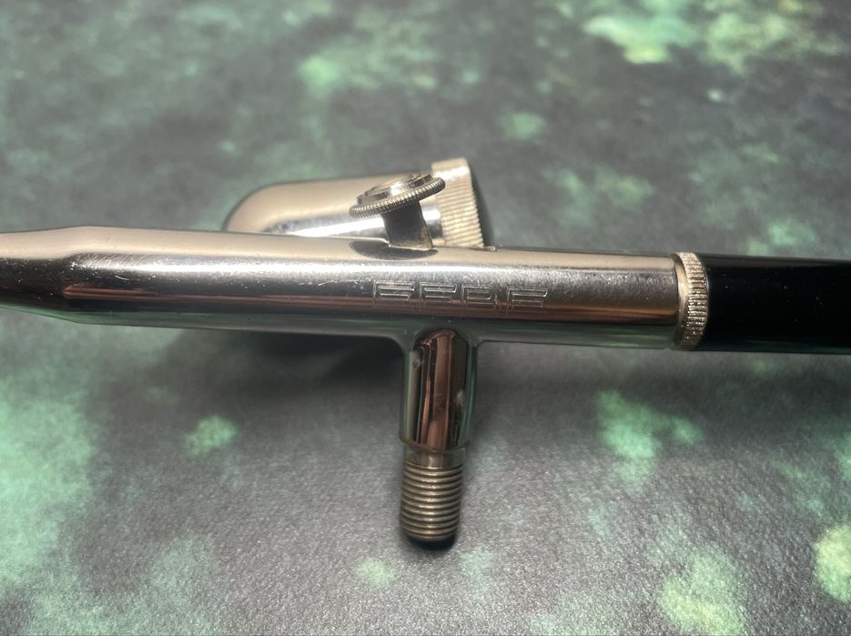 Caneta Parker 51 Aerometric vintage com estojo
