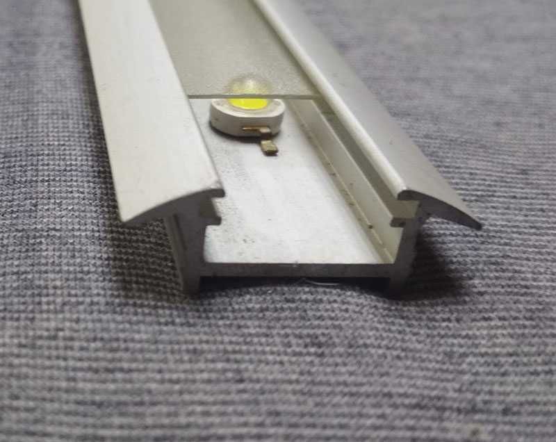 Для светодиодных лент алюминиевый профиль