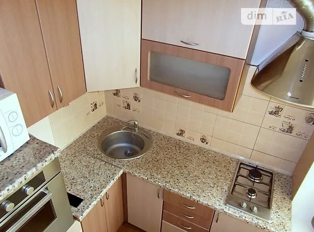 Продам 1к квартиру на Гречанах