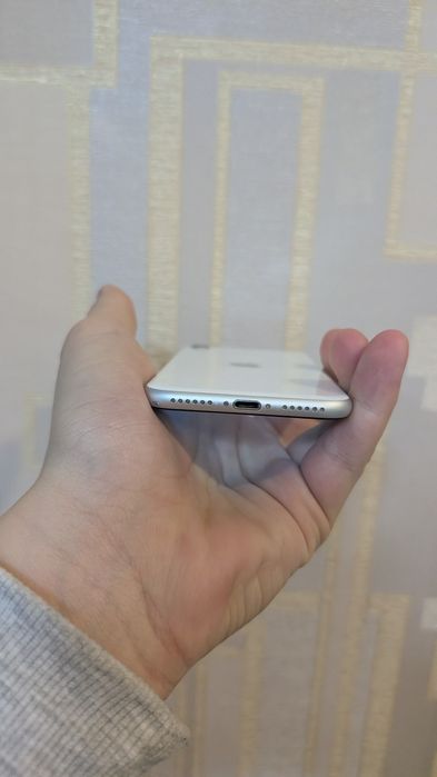 Ідеал iphone se 64gb