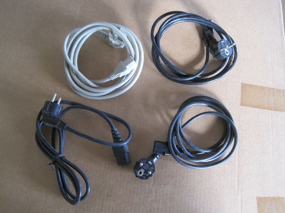 Lote Cabos de alimentação