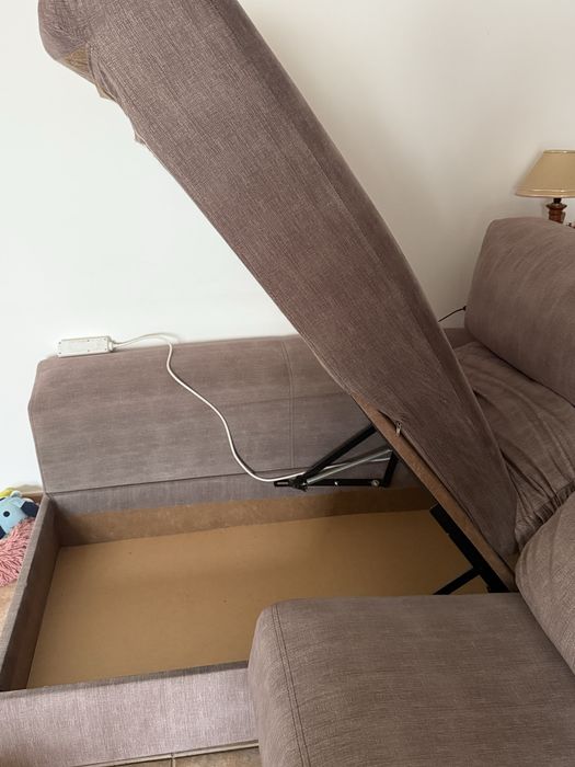 sofá cinzento em muito bom estaso