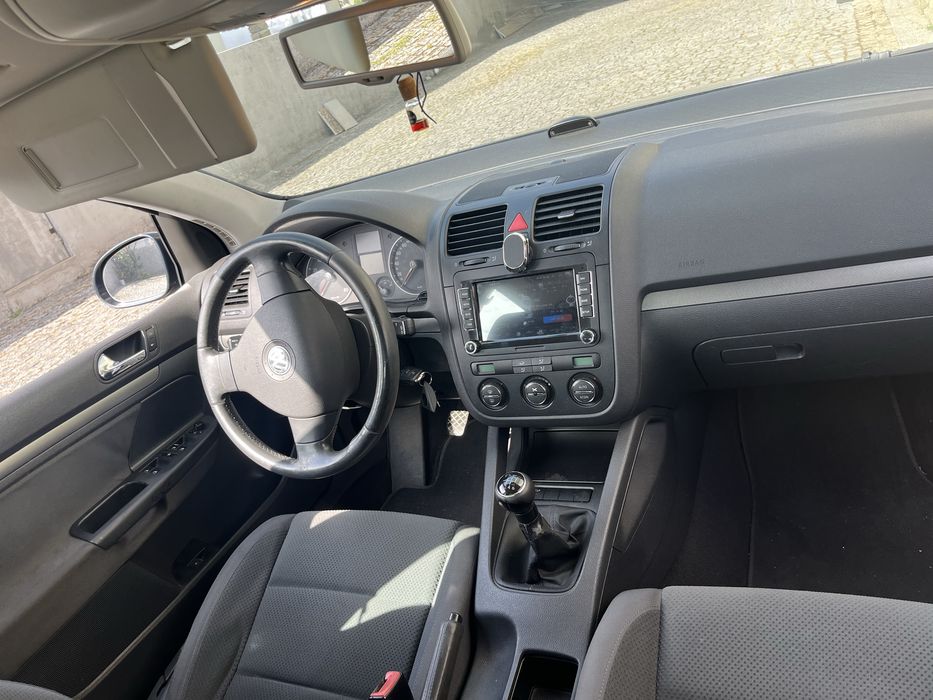 VW Golf 1.6 FSI 115cv