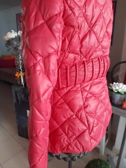 Kispo M de cor vermelho em bom estado