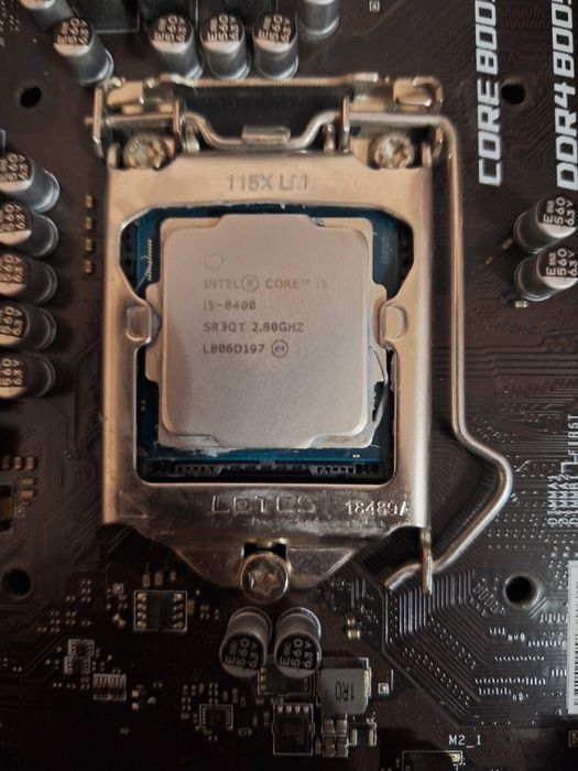 Продам комплект (i5 8400, Z390, 24G RAM)