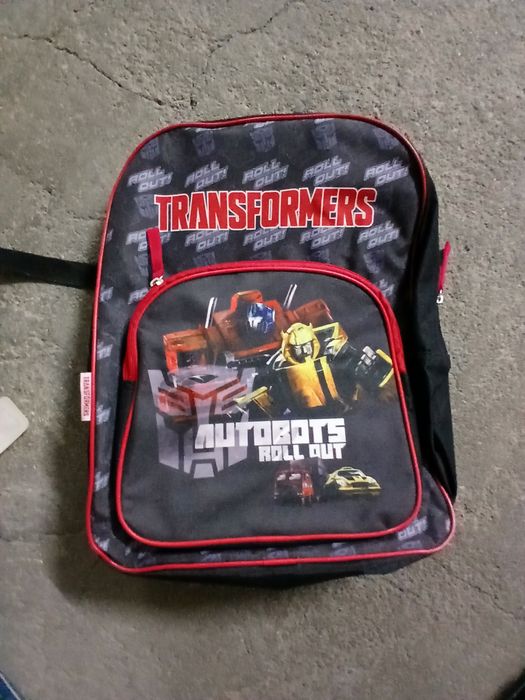 Mochilas escola bom estado