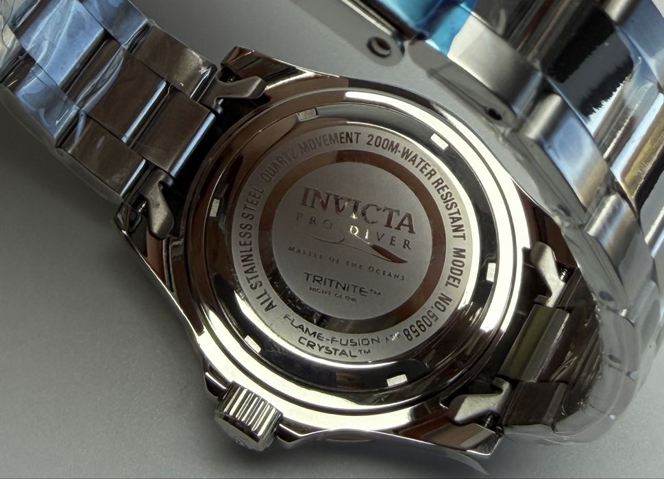Invicta 50958, годинник інвікта, годинник з зеленим циферблатом, дайверський годинник