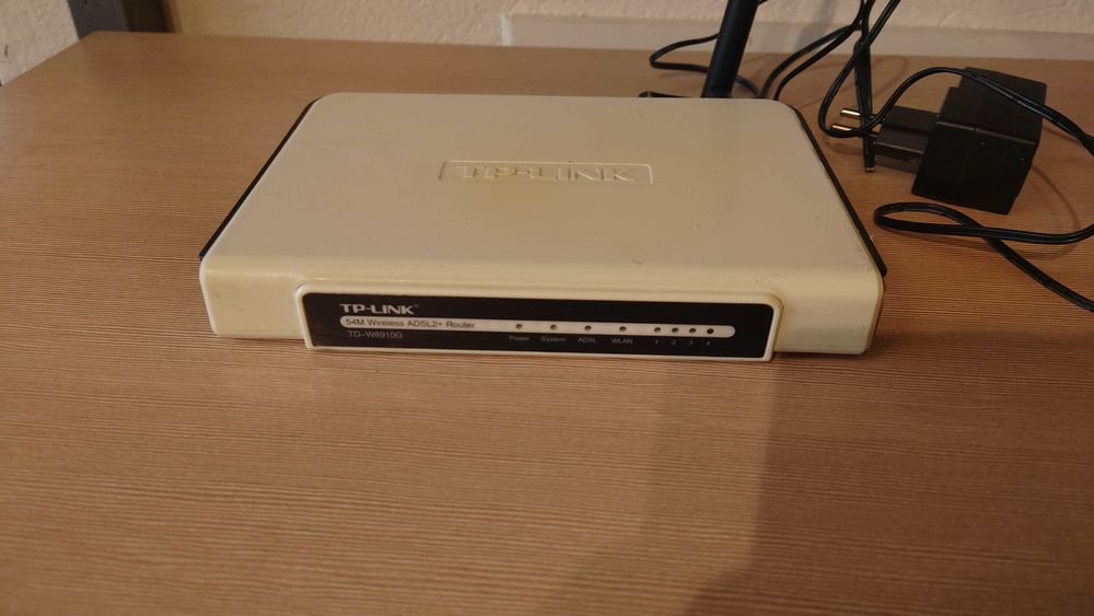 Router wifi TP-Link TD-W8910G